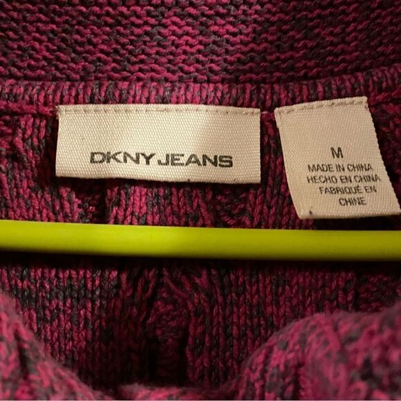 DKNY JEANS Brand Sweater, Size M. (S82) - Picture 3 of 6